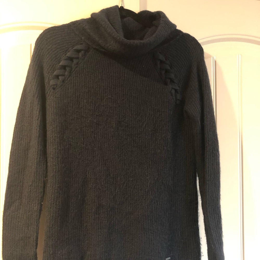 Navy blue Hollister sweater